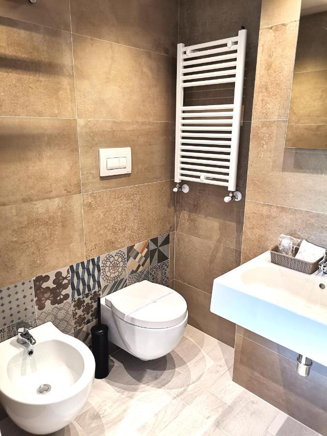 Le Metro Bed & Breakfast Carini Luaran gambar